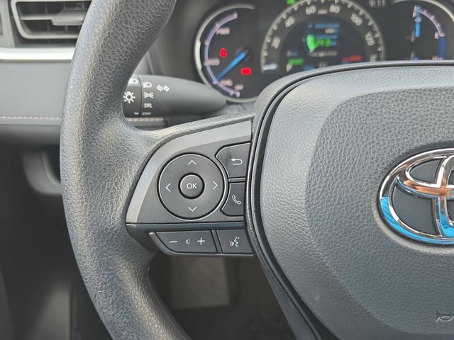 Used 2025 Toyota RAV4 LE image 16