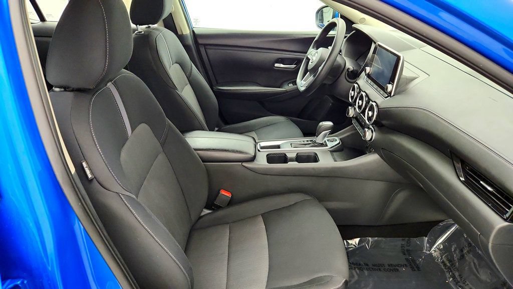 Used 2024 Nissan Sentra SV FWD image 21