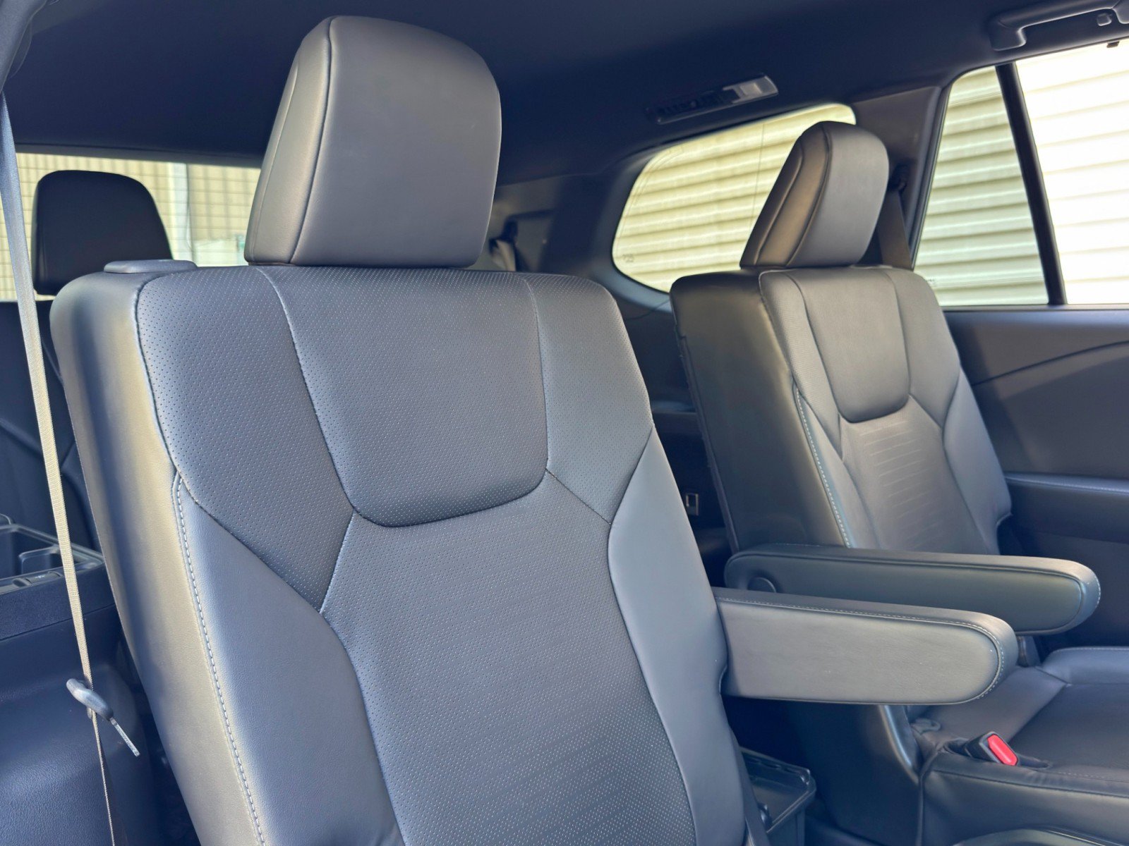 Used 2024 Lexus TX 500h AWD w/ Technology Package image 40