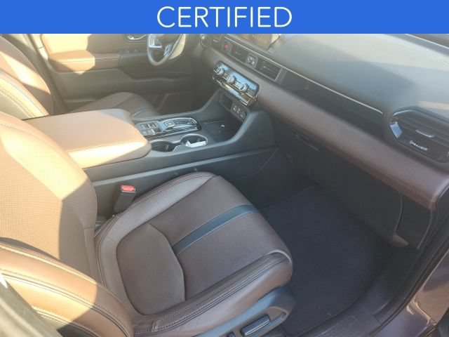 Used 2023 Honda Pilot Elite image 12