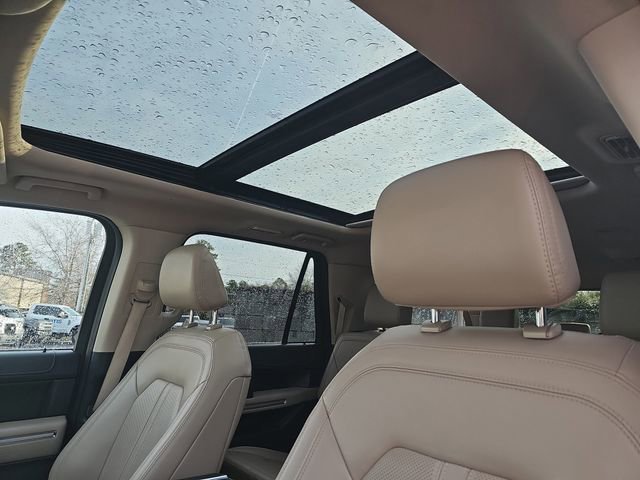 Used 2024 Ford Expedition Max Limited image 18
