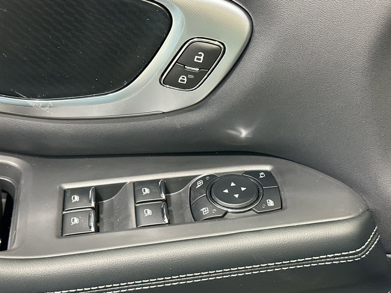 New 2026 Ford Expedition Platinum w/ Stealth Appearance Package image 16