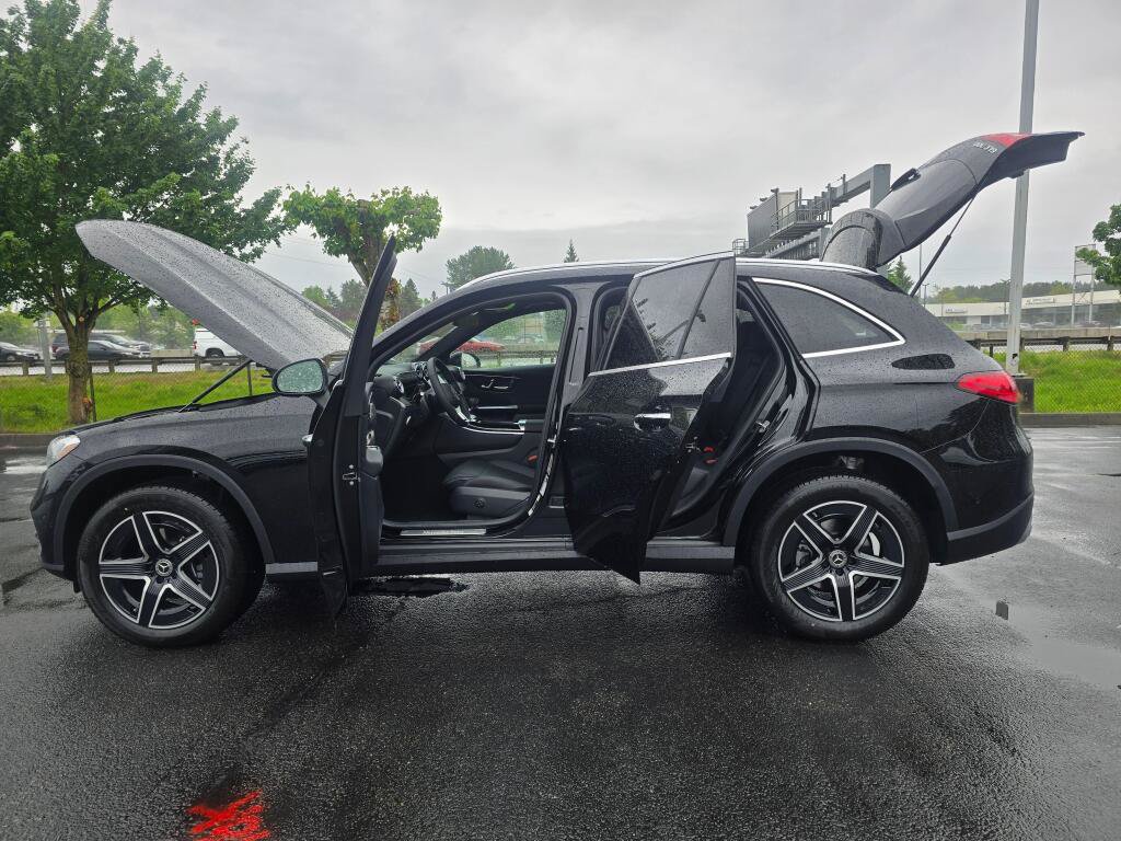 New 2026 Mercedes-Benz GLC 300 4MATIC image 12