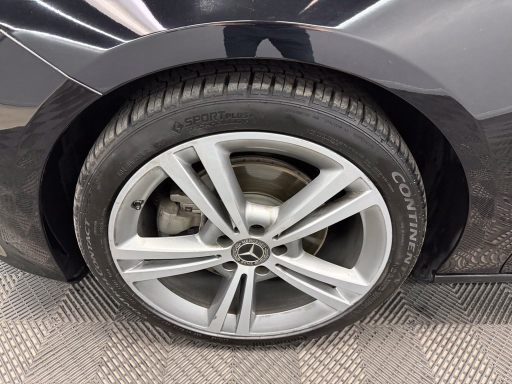 Used 2020 Mercedes-Benz CLA 250 image 21