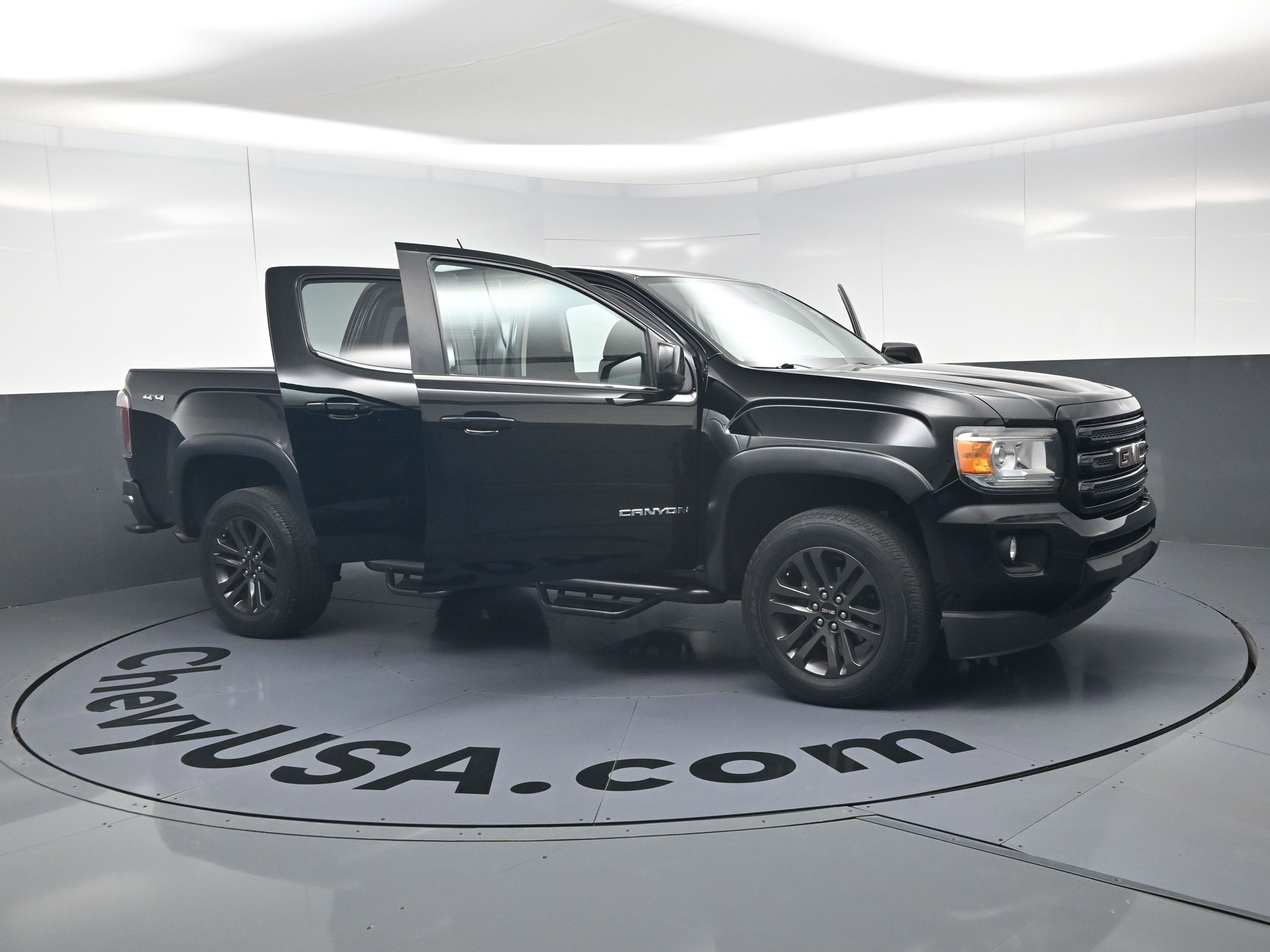 Used 2019 GMC Canyon SLE w/ Driver Alert Package AWD/4WD image 24