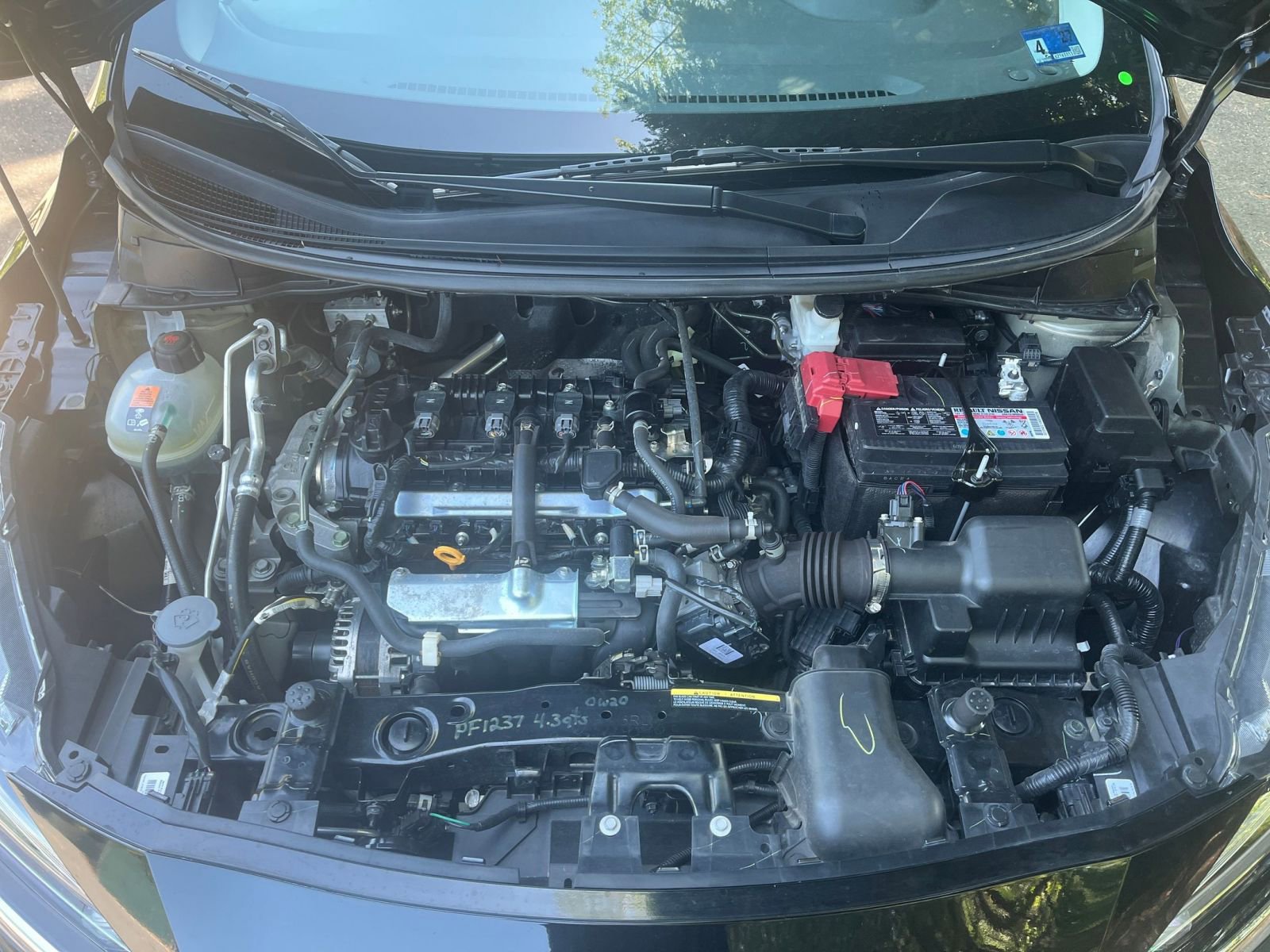 Used 2025 Nissan Versa SV FWD image 31
