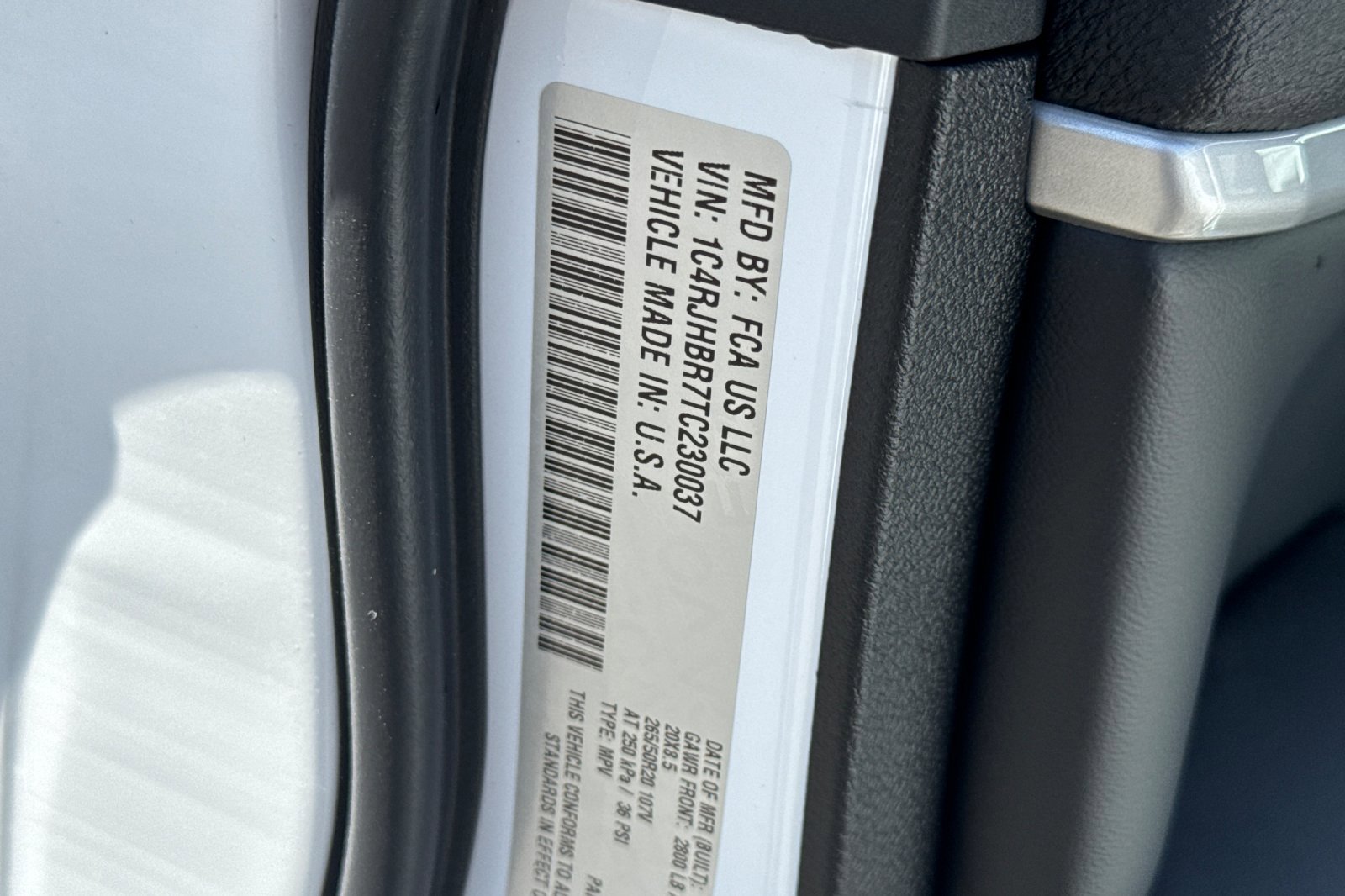 New 2026 Jeep Grand Cherokee Limited image 27