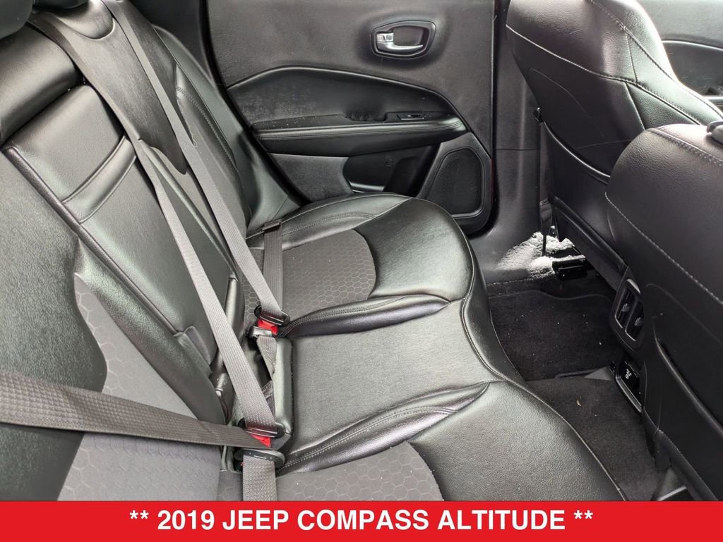 Used 2019 Jeep Compass Altitude image 34