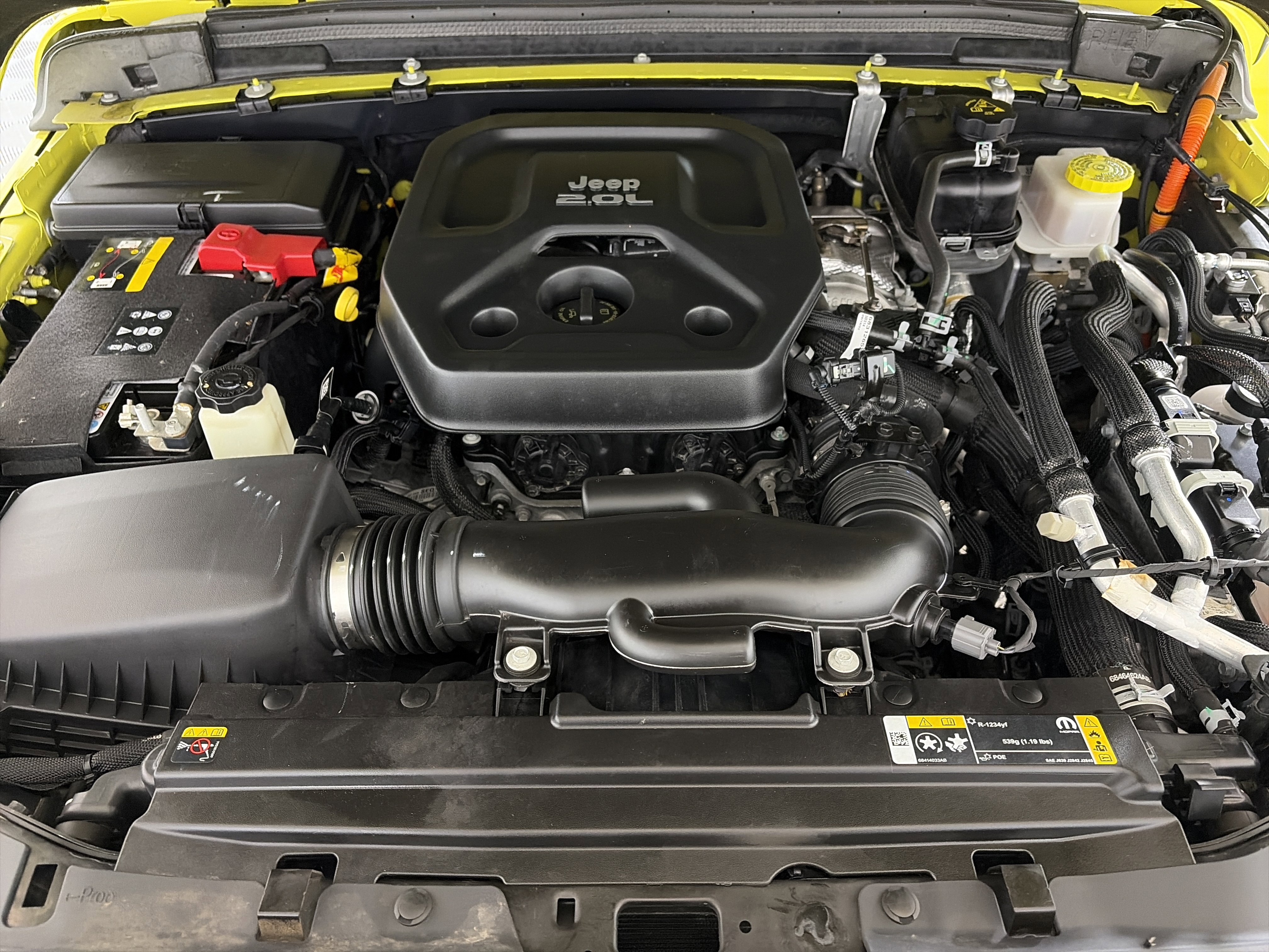 Used 2023 Jeep Wrangler Sahara w/ Cold Weather Group image 11