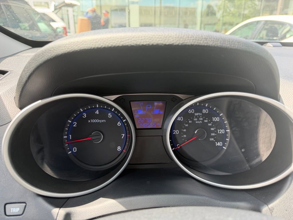 Used 2013 Hyundai Tucson Limited AWD/4WD image 8