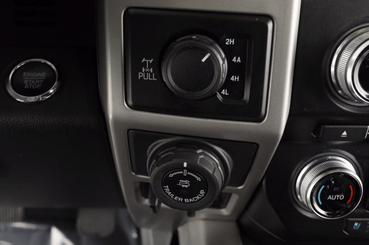 Used 2018 Ford F150 Lariat w/ Equipment Group 502A Luxury image 31