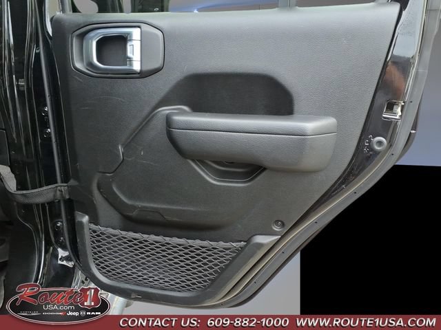 Used 2022 Jeep Gladiator Sport AWD/4WD image 17