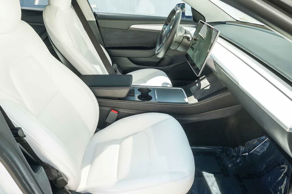 Used 2022 Tesla Model 3 Long Range AWD/4WD image 19