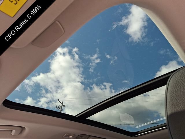 Certified 2025 Volvo XC90 B6 Plus AWD/4WD image 18