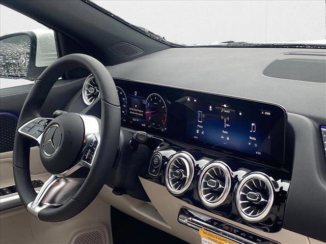New 2025 Mercedes-Benz GLA 250 image 27
