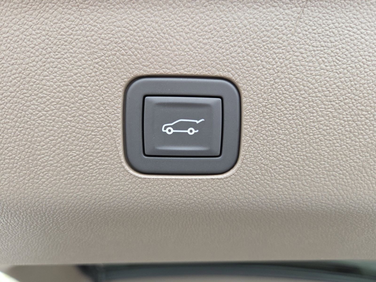 New 2026 GMC Yukon Denali image 26