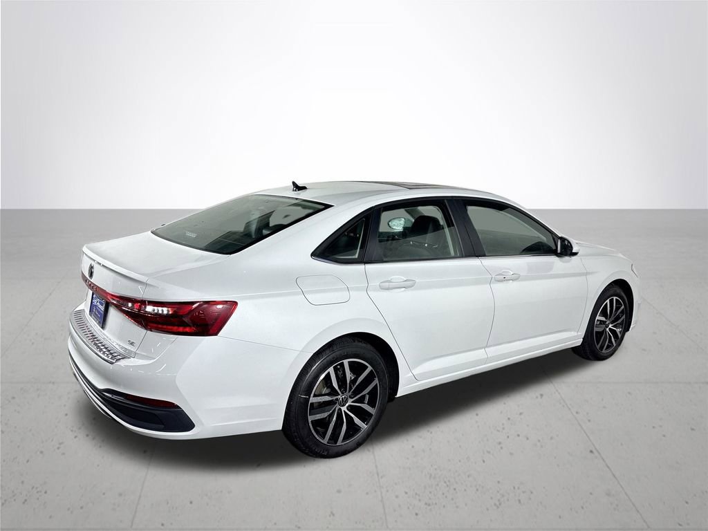 New 2026 Volkswagen Jetta SE image 6