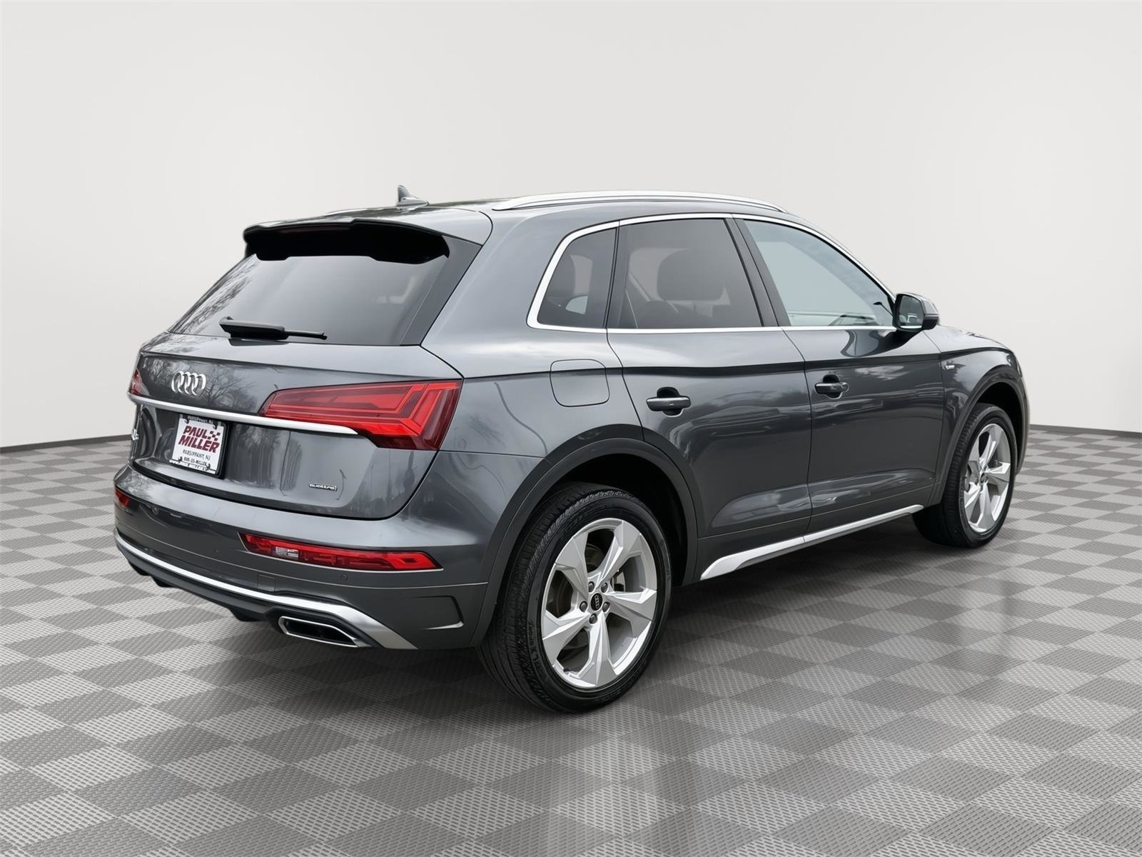 Used 2023 Audi Q5 2.0T Premium Plus w/ Premium Plus Package image 6