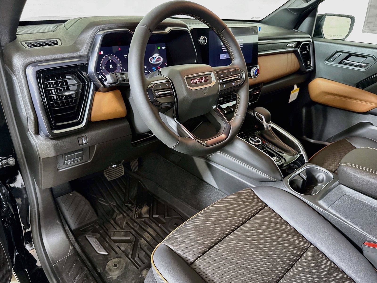 New 2026 GMC Canyon AT4 w/ Technology Plus Package AWD/4WD image 5