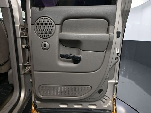 Used 2005 Dodge Ram 2500 Truck SLT w/ Trailer Tow Group image 35