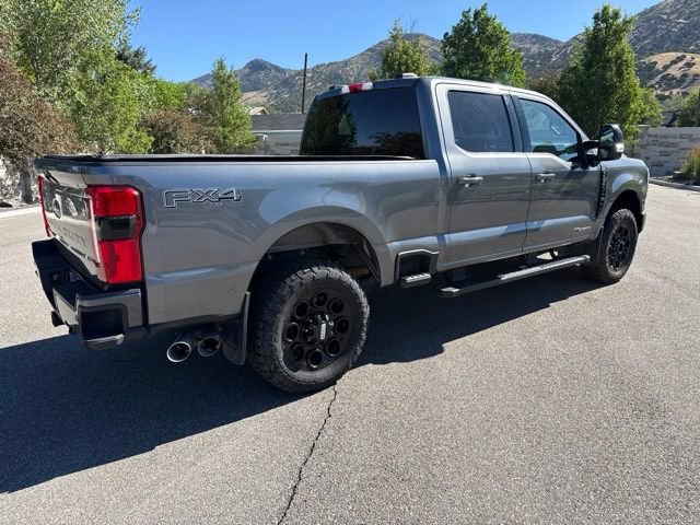 Used 2025 Ford F350 Lariat w/ Black Appearance Package AWD/4WD image 12