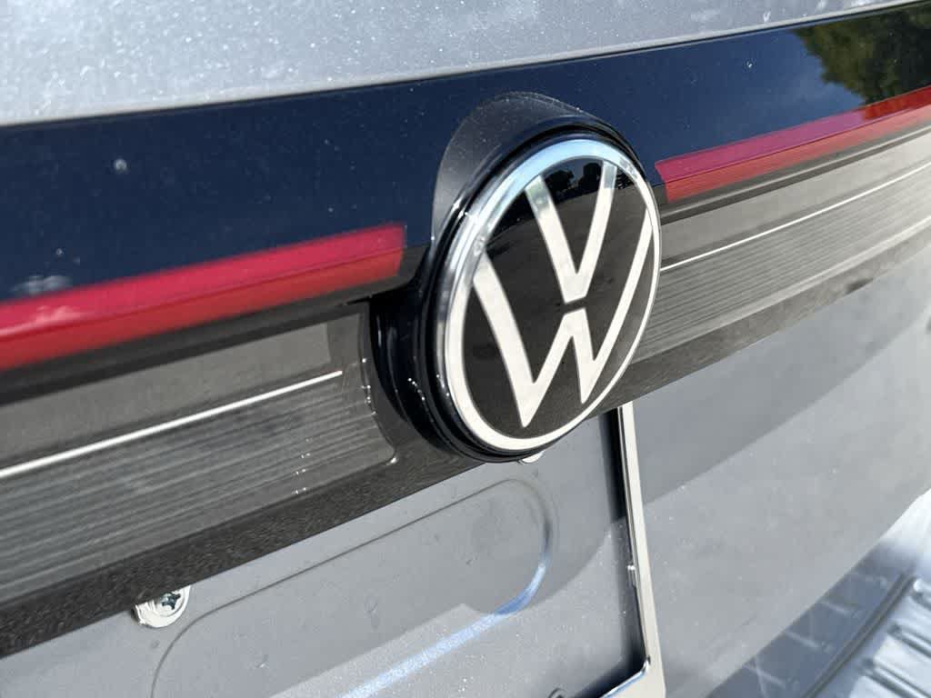 New 2026 Volkswagen Taos S FWD image 11