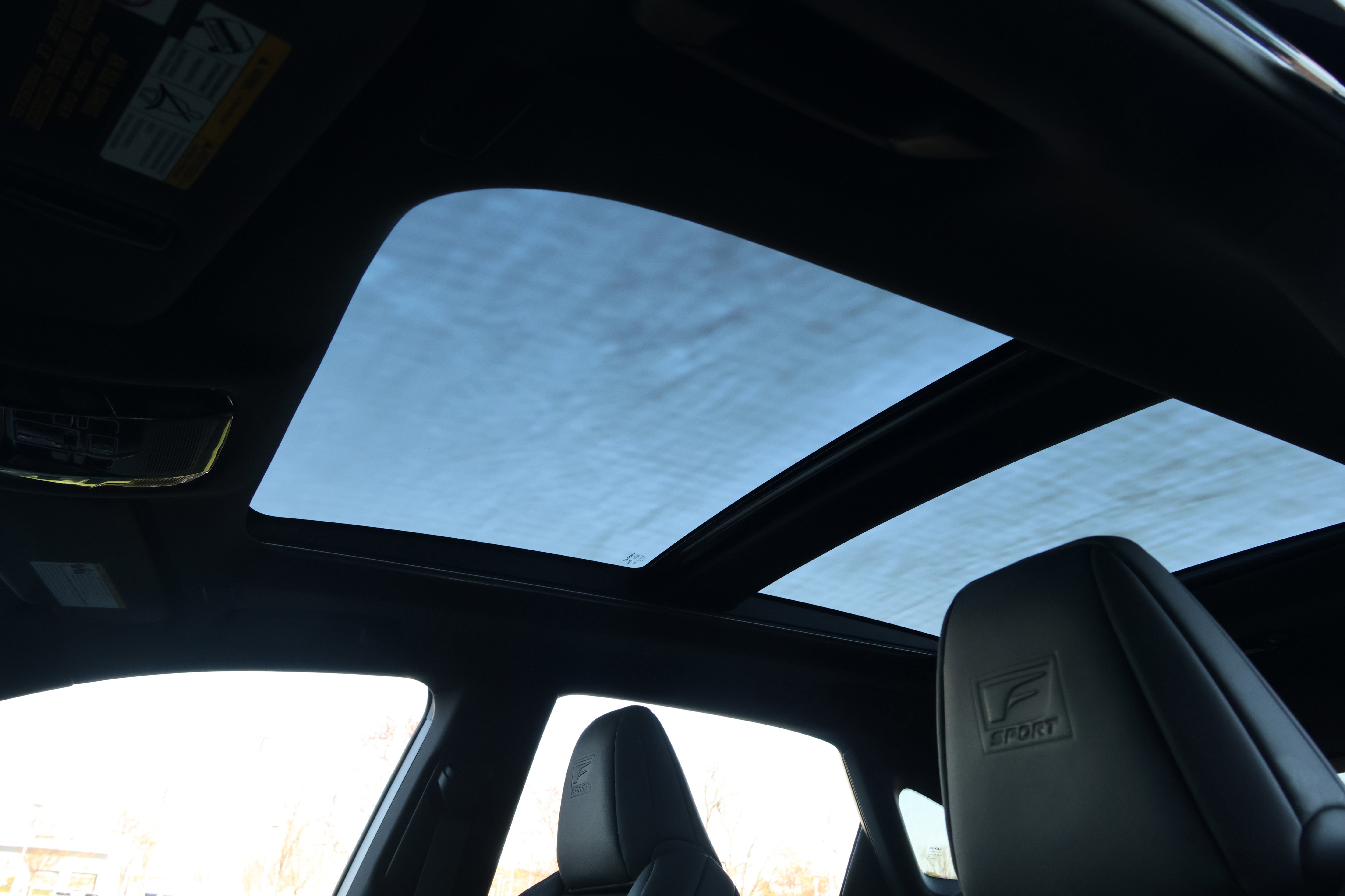 Used 2023 Lexus RX 500h F Sport w/ Cold Area Package image 33