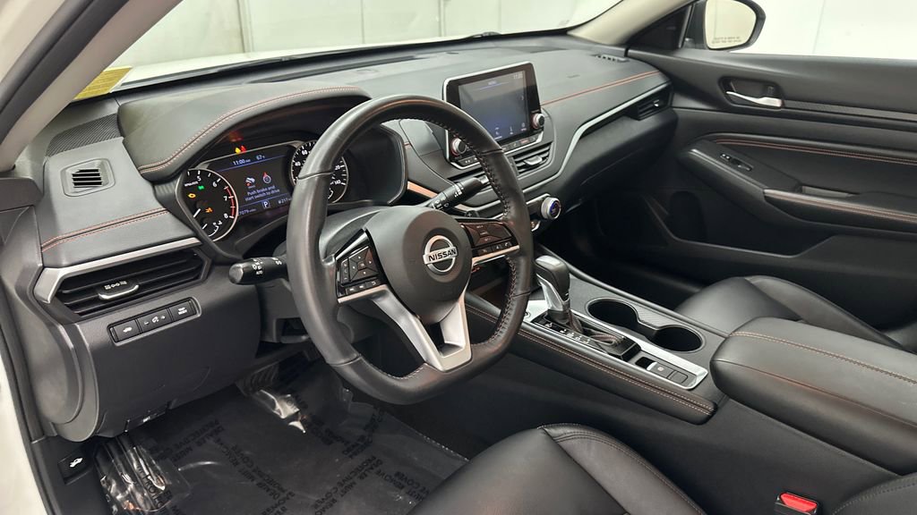 Certified 2021 Nissan Altima 2.5 SR image 17