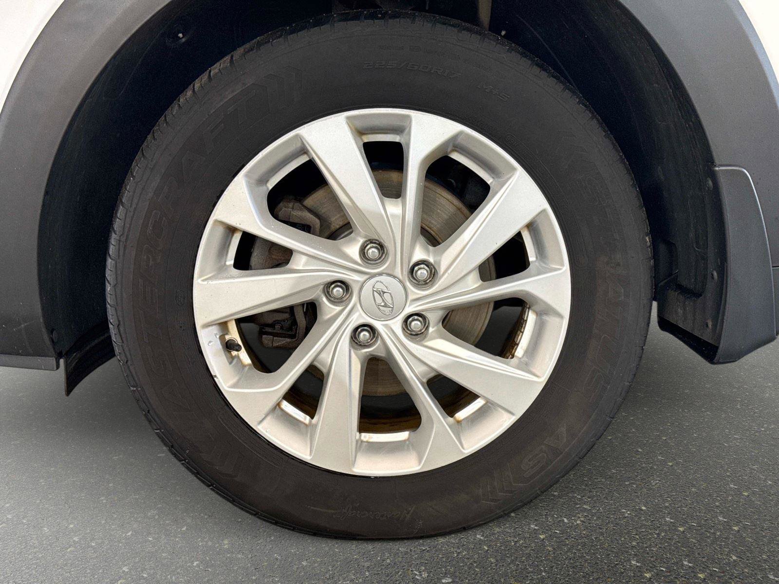 Used 2019 Hyundai Tucson SE image 9