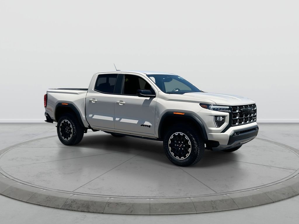 Used 2026 GMC Canyon AT4 AWD/4WD image 2