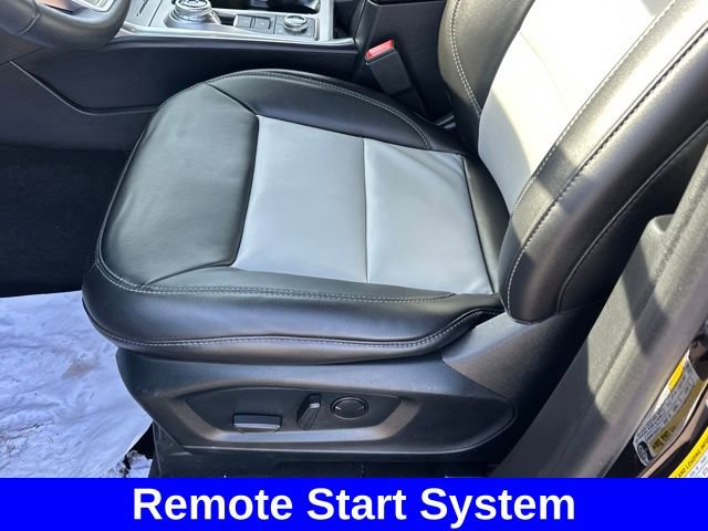 Used 2023 Ford Explorer XLT w/ Equipment Group 202A image 10