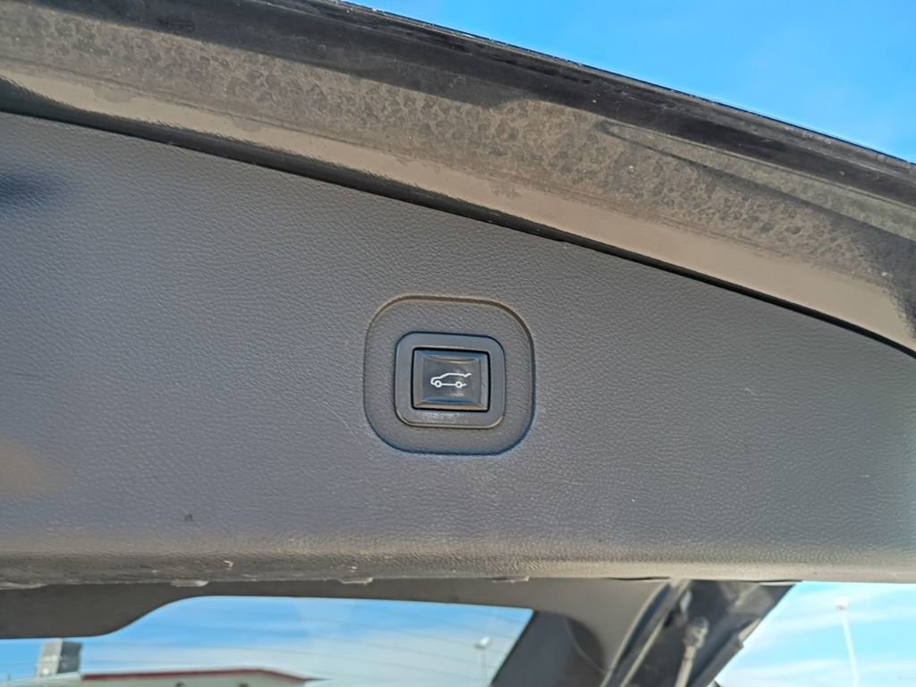 Used 2015 Chevrolet Equinox LTZ AWD/4WD image 7