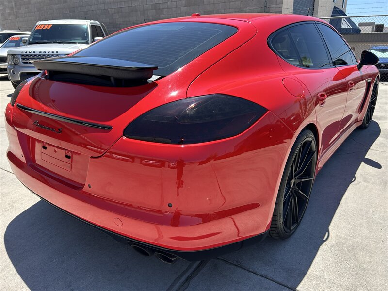 Used 2010 Porsche Panamera S RWD image 12