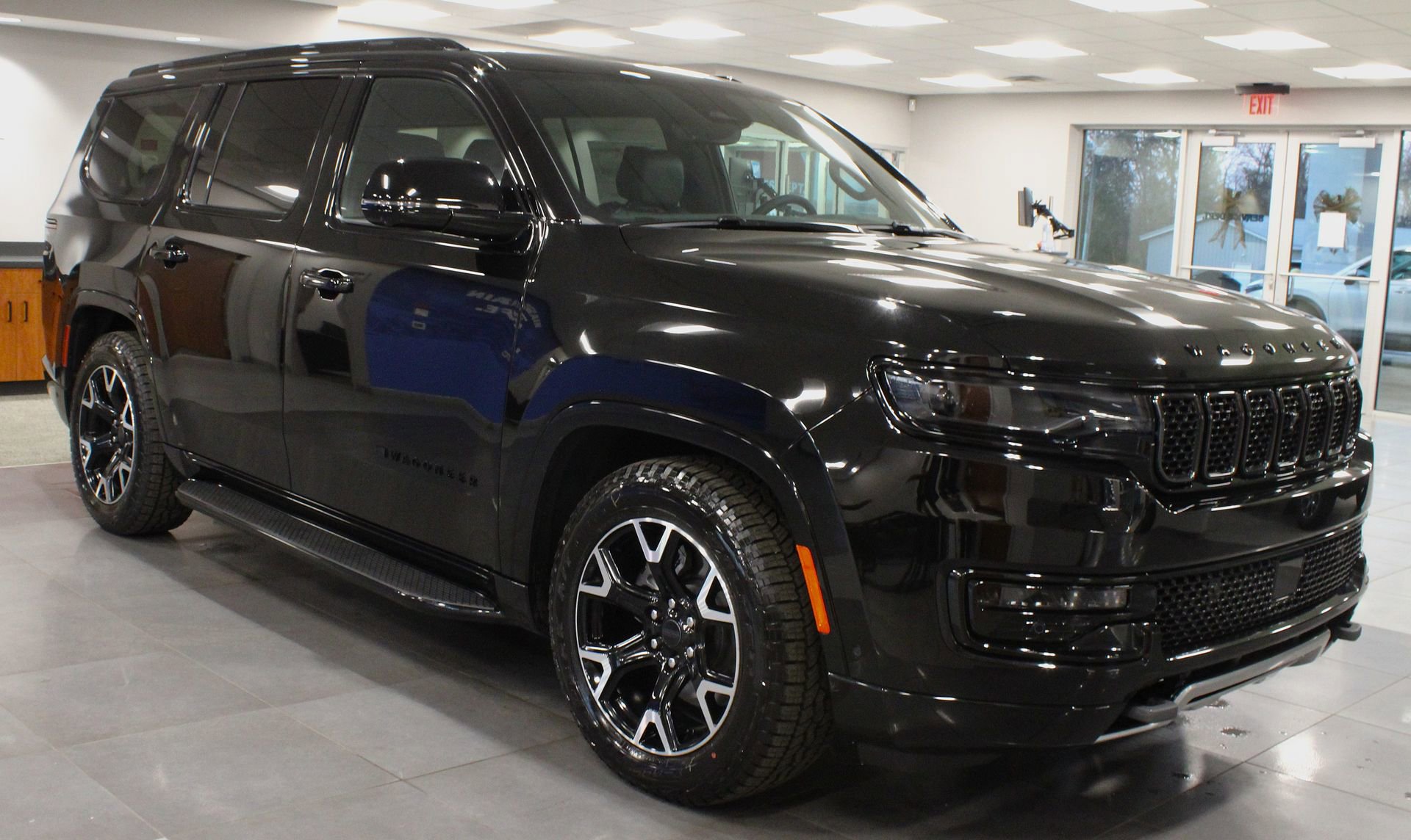 New 2025 Jeep Wagoneer Series II image 3