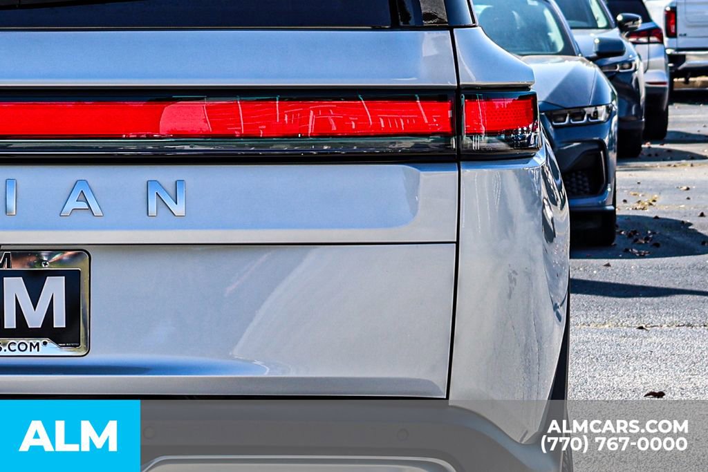 Used 2024 Rivian R1S Adventure image 14