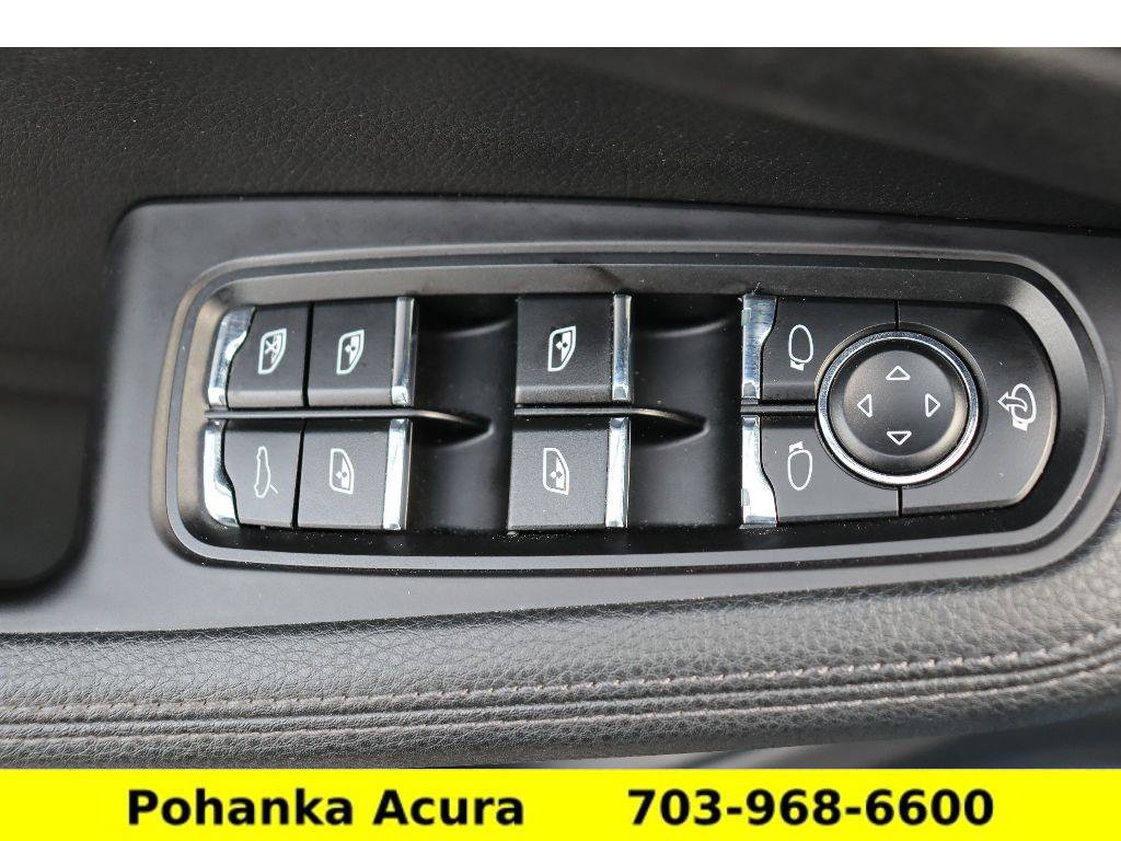 Used 2017 Porsche Macan S image 19