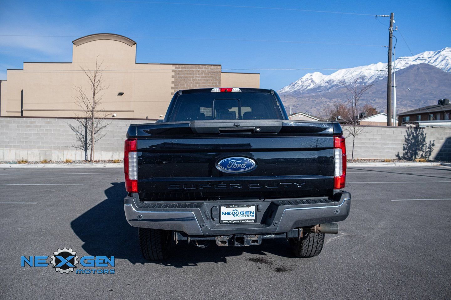 Used 2019 Ford F350 Lariat w/ Lariat Ultimate Package image 6