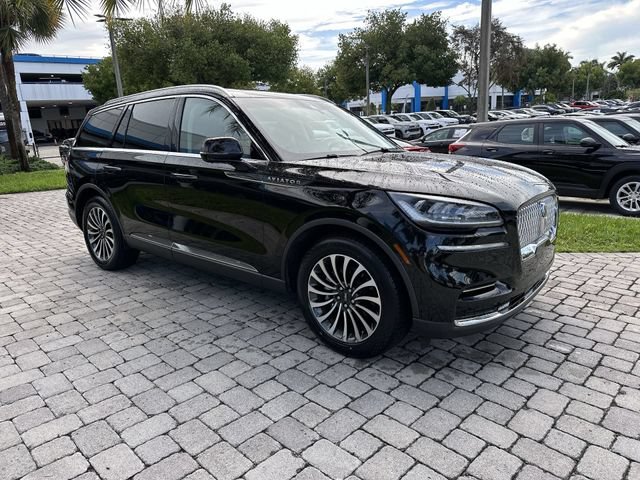 Used 2023 Lincoln Aviator Reserve w/ Elements Package Plus RWD image 16