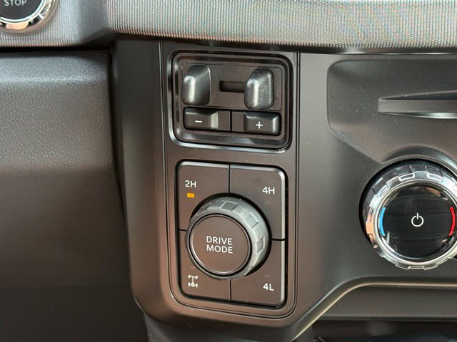 New 2026 Ford F250 Platinum AWD/4WD image 14