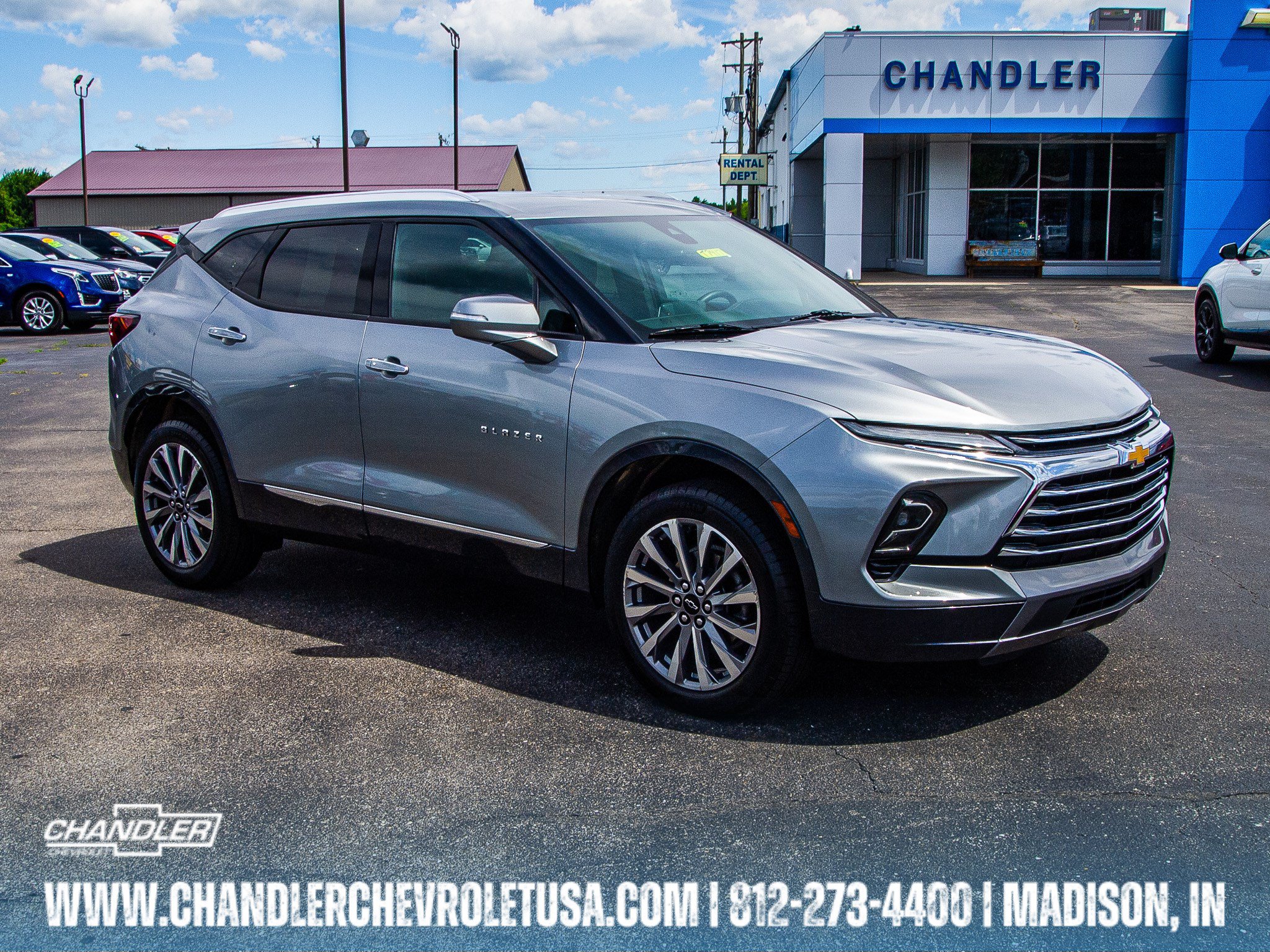Used 2023 Chevrolet Blazer Premier FWD image 1