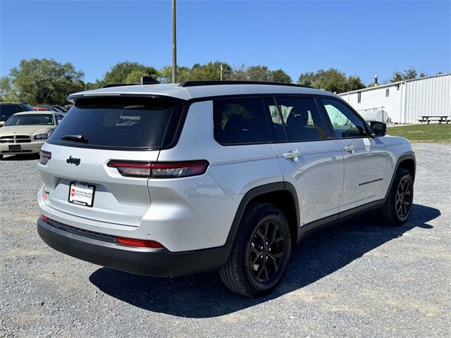 New 2025 Jeep Grand Cherokee L Altitude image 20