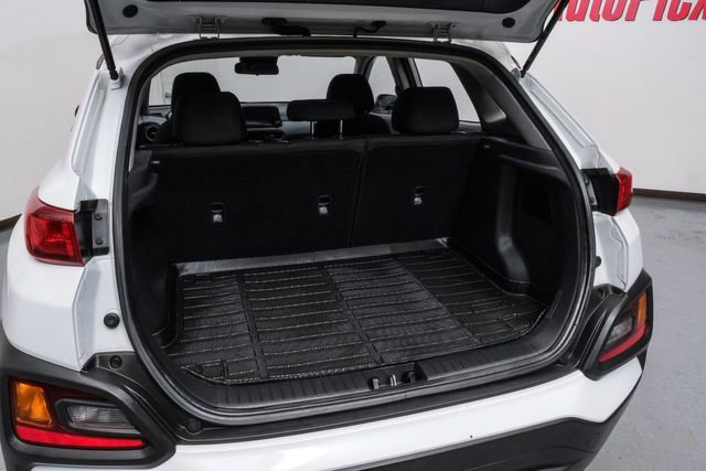 Used 2021 Hyundai Kona SE FWD image 59