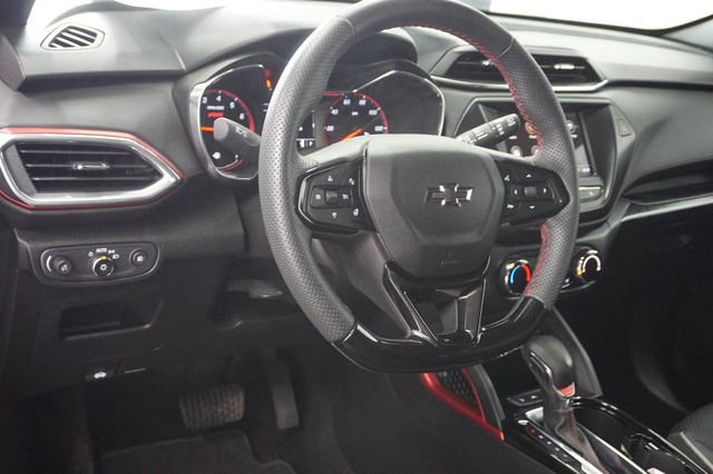 Used 2023 Chevrolet TrailBlazer RS FWD image 5