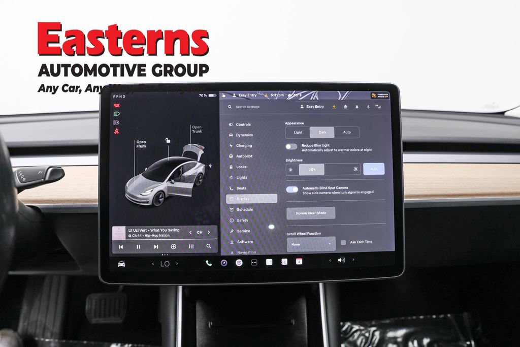 Used 2018 Tesla Model 3 Long Range image 12