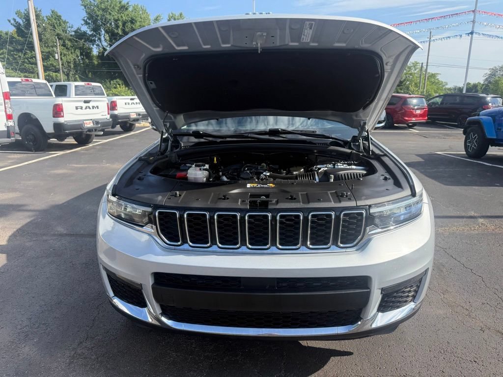 Used 2021 Jeep Grand Cherokee L Limited AWD/4WD image 61