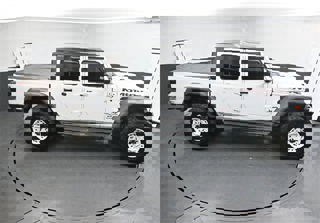 Used 2020 Jeep Gladiator Mojave w/ LED Lighting Group image 27