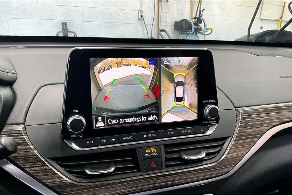 Used 2019 Nissan Altima 2.5 Platinum AWD/4WD image 14