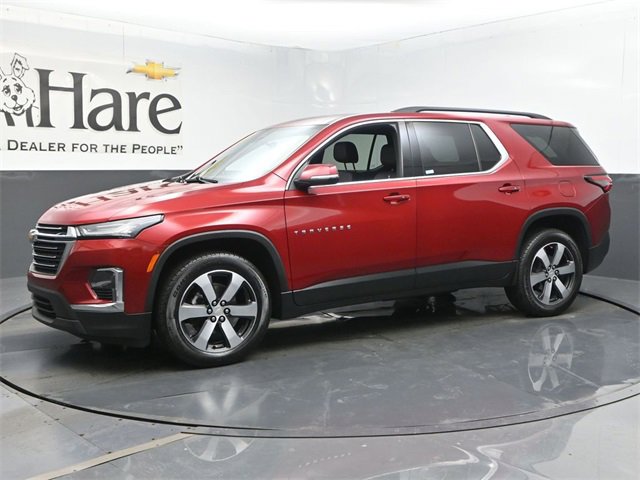 Used 2023 Chevrolet Traverse LT w/ LT Premium Package image 32