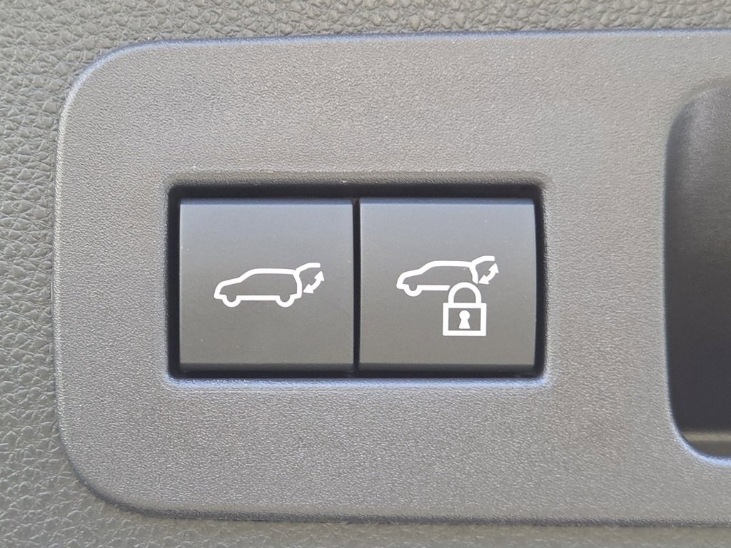 New 2025 Lexus LX 600 600 Premium image 40