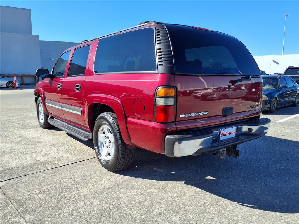 Used 2004 Chevrolet Suburban LS w/ Preferred Equipment Group image 3